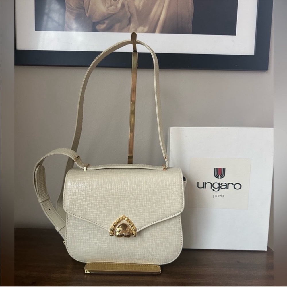 Ungaro Signature Leather Clasp Heart Shoulder Bag